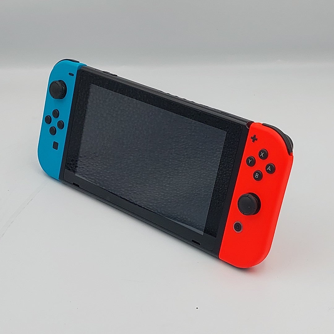 CONSOLA DE VIDEOJUEGO NINTENDO SWITCH 32 GB (SEMINUEVO)