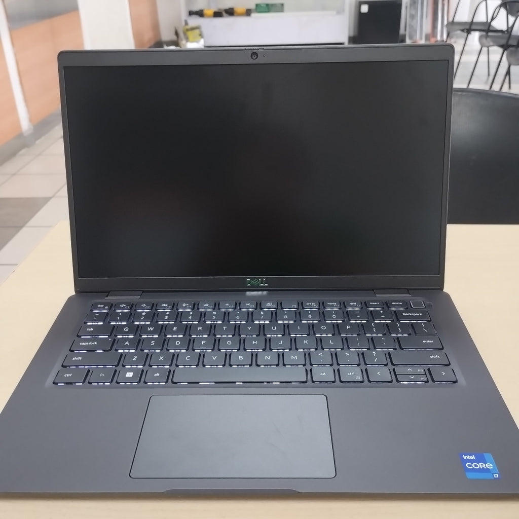 LAPTOP DELL LATITUDE 7430 (2023) 512 GB SSD 16 GB RAM (SEMINUEVO)