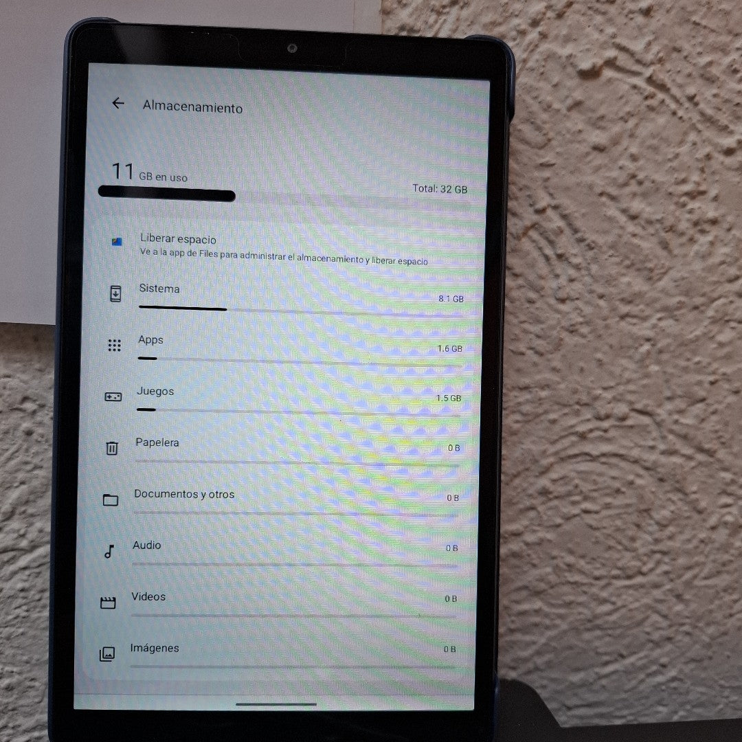 TABLETA LENOVO TAB M8 TB300FU (2023) 32 GB 3 GB RAM (SEMINUEVO)