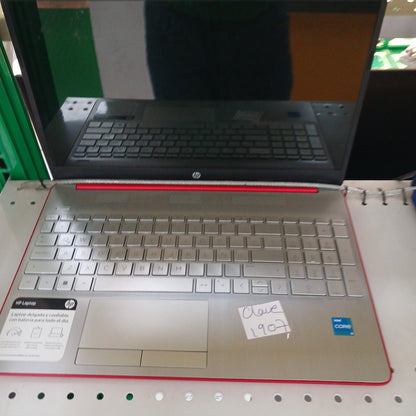 LAPTOP HP 15-DW3500LA (2022) 256 GB SSD 8 GB RAM (SEMINUEVO)