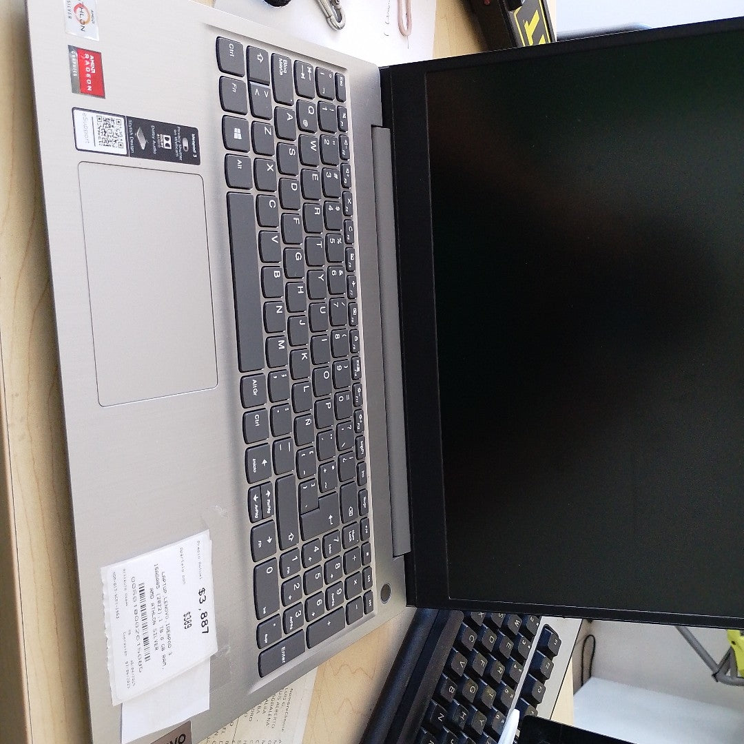 LAPTOP LENOVO IDEAPAD 3 15ADA05 (2022) 1 TB 8 GB RAM