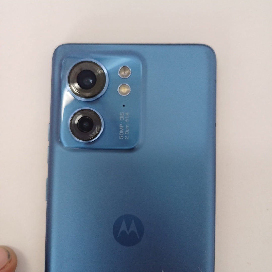 CELULAR MOTOROLA EDGE 40 XT2303-2 (2023) 256 GB 8 GB RAM (SEMINUEVO)