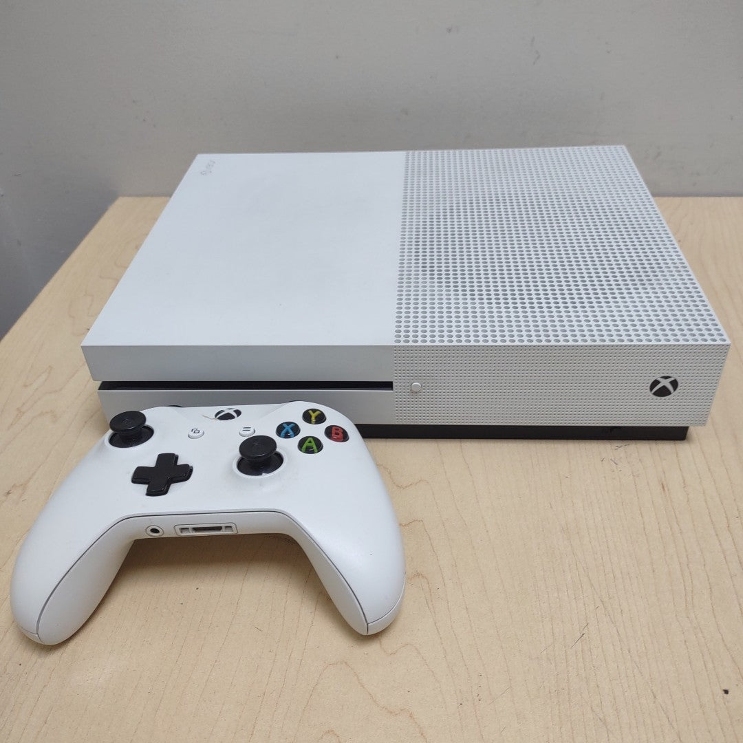 CONSOLA DE VIDEOJUEGO MICROSOFT XBOX ONE 500 GB  (SEMINUEVO)