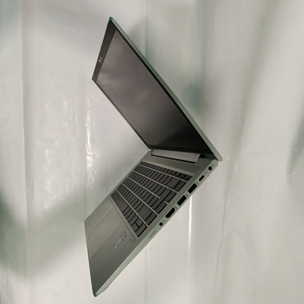 LAPTOP HP ELITEBOOK 640 G9 (2023) 256 GB SSD 8 GB RAM