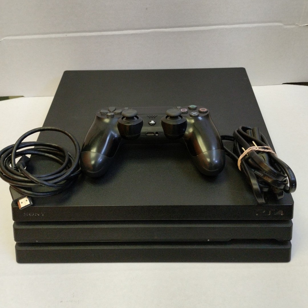 CONSOLA DE VIDEOJUEGO SONY PS4 PRO 1 TB (SEMINUEVO)