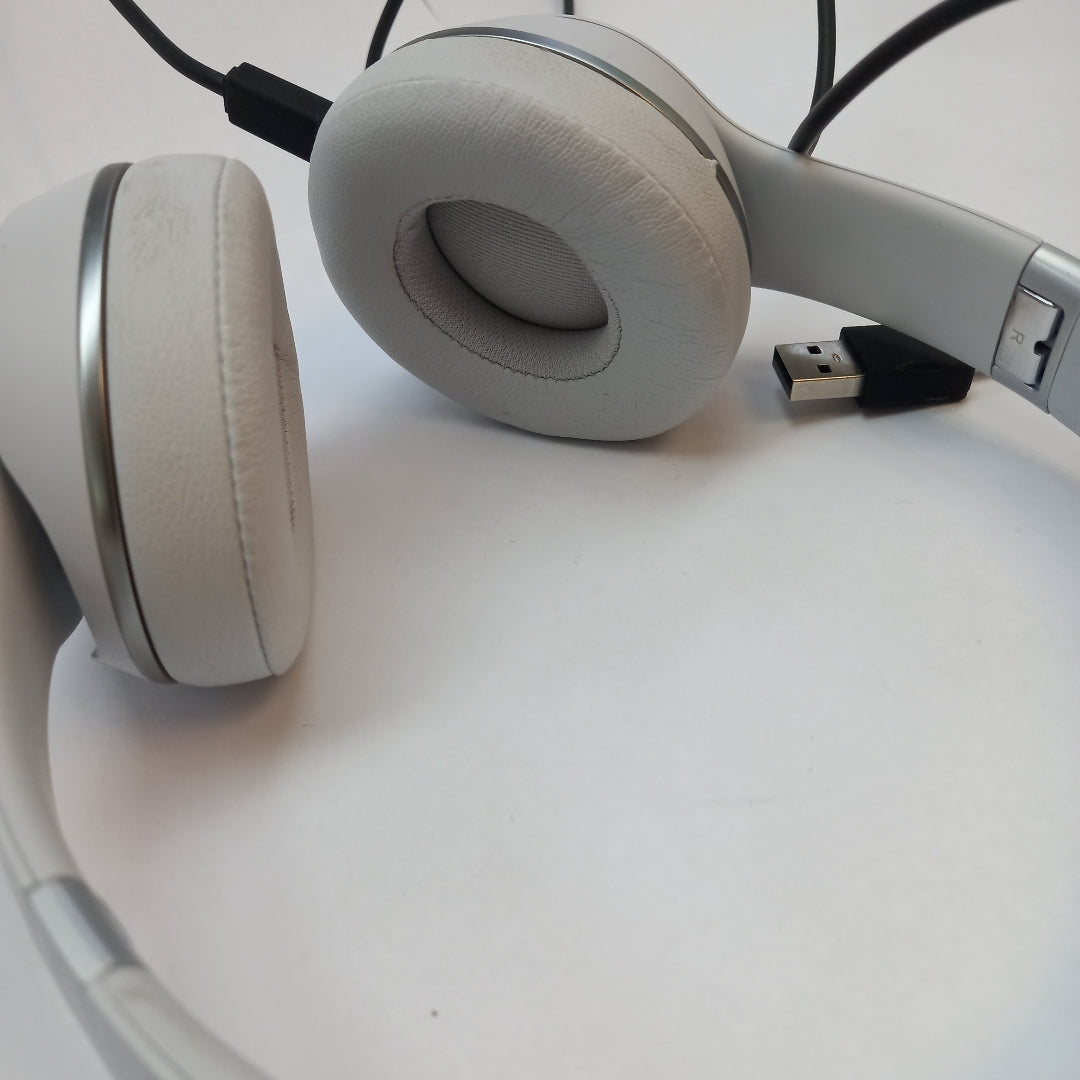 AUDIFONOS BEATS SOLO 3 INALAMBRICO ON EAR (SEMINUEVO)