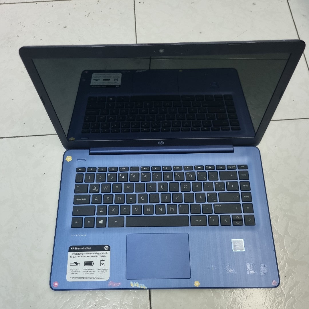 LAPTOP HP 14-AX111LA (2021) 64 GB 4 GB RAM (SEMINUEVO)