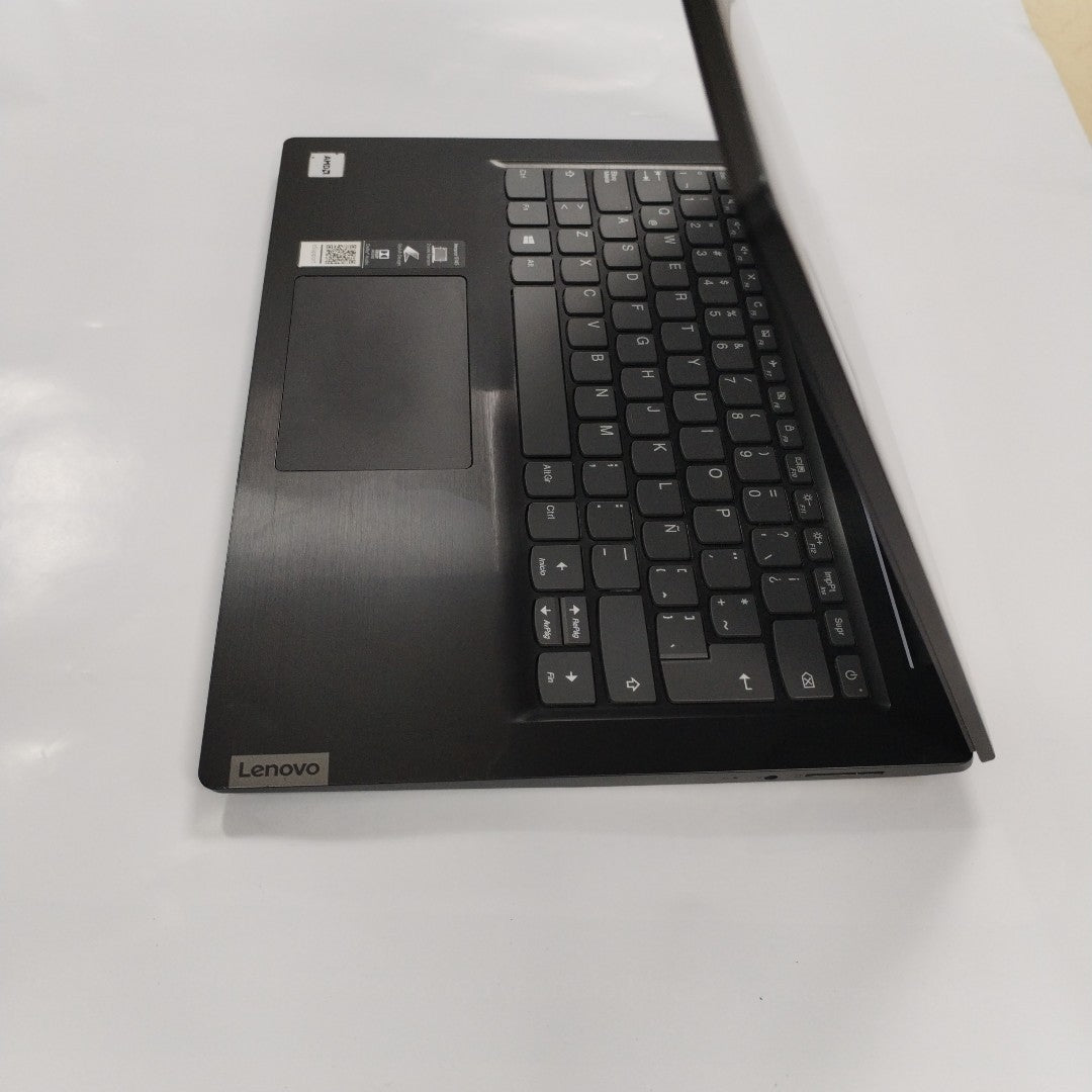LAPTOP LENOVO IDEAPAD S145-14API (2021) 500 GB  4 GB RAM (SEMINUEVO)