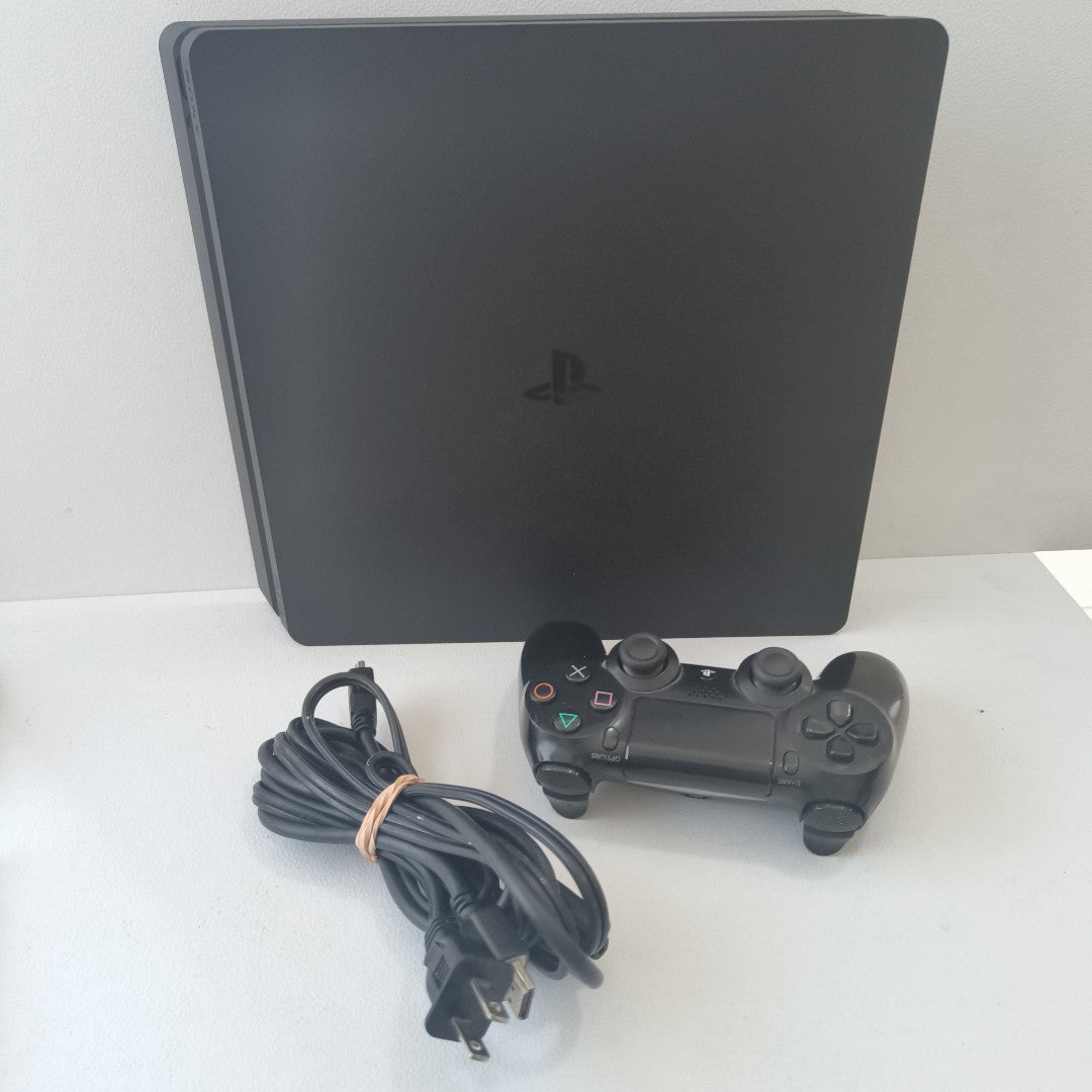 CONSOLA DE VIDEOJUEGO SONY PS4 SLIM 1 TB (SEMINUEVO)