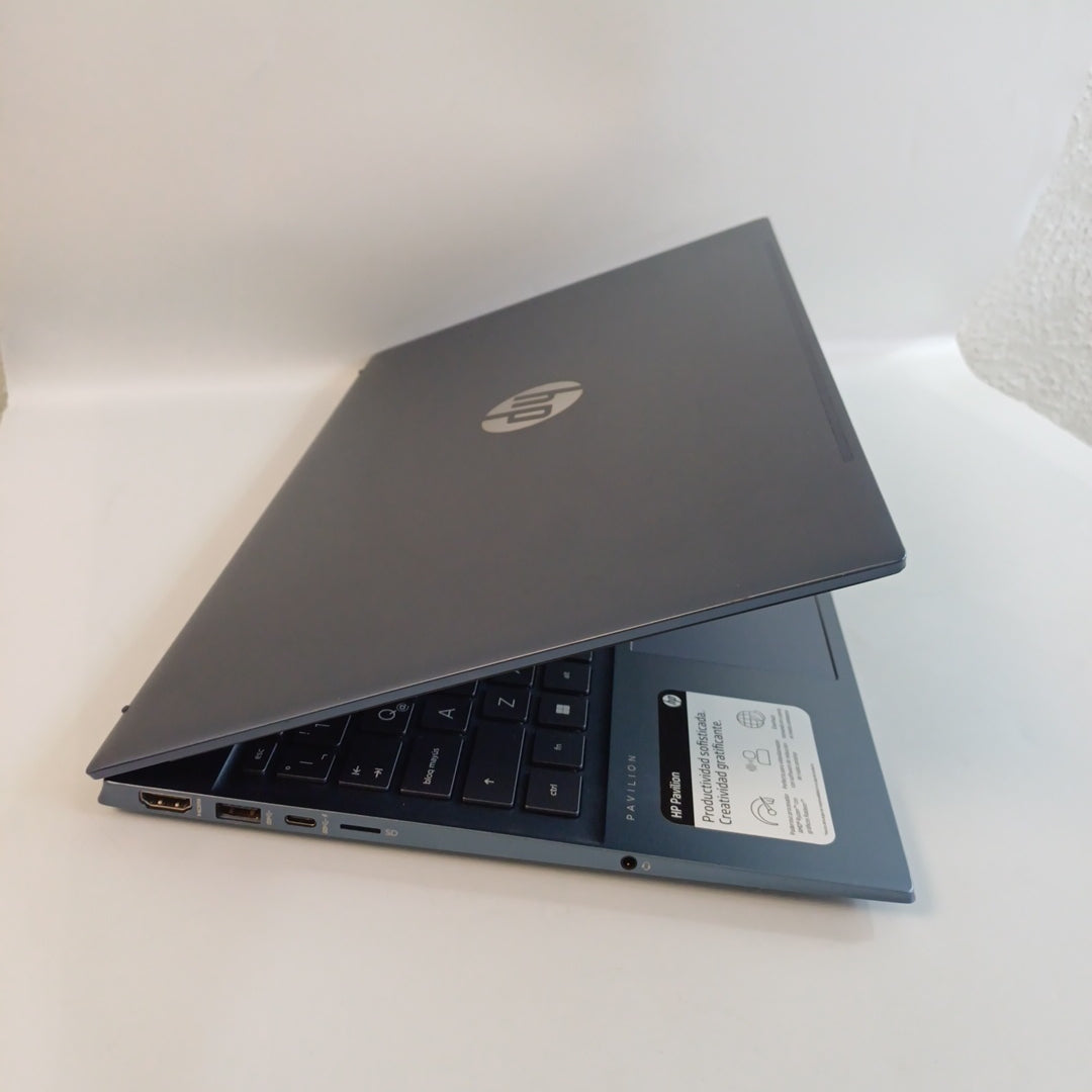 LAPTOP HP PAVILION 15-EH1509LA (2022) 512 GB SSD 8 GB RAM (SEMINUEVO)