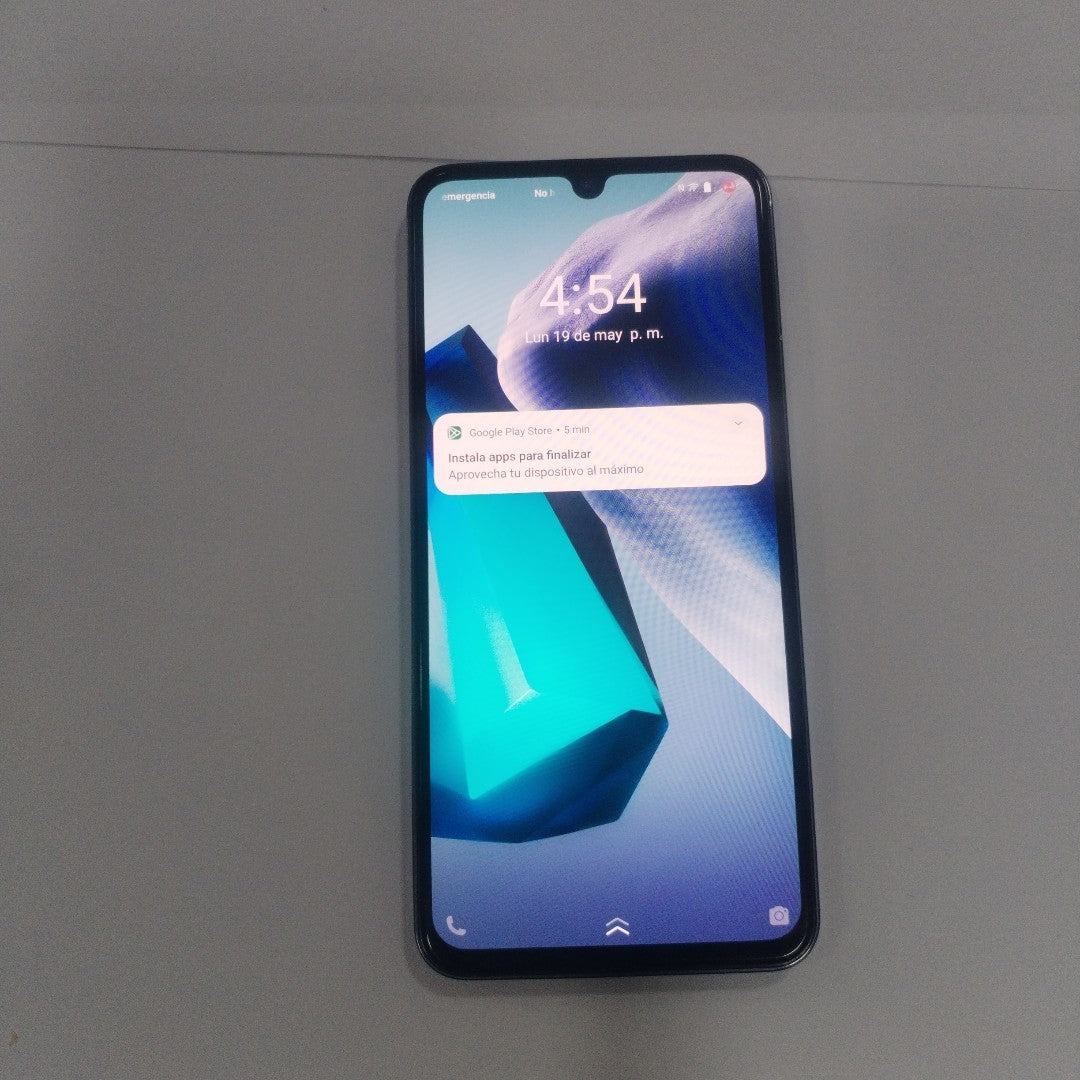 CELULAR VIVO V25 V2202 128 GB 8 GB RAM (SEMINUEVO)