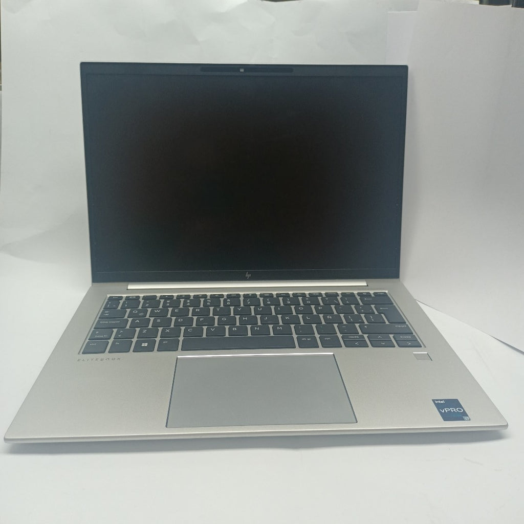 LAPTOP HP ELITEBOOK 840 G10 (2024) 256 GB SSD 16 GB RAM (SEMINUEVO)