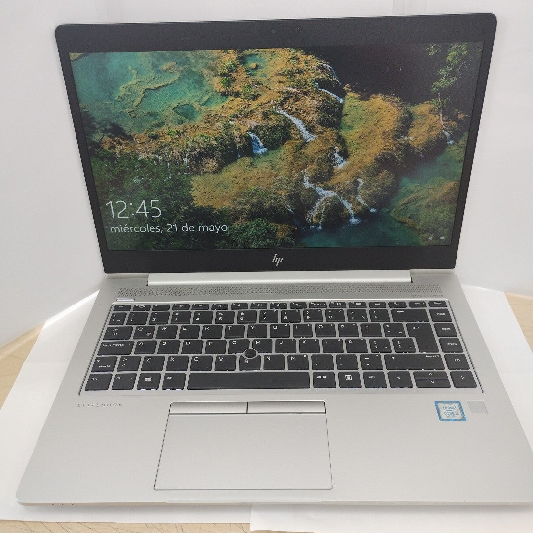 LAPTOP HP ELITEBOOK 840 G6 (2022) 256 GB SSD 8 GB RAM (SEMINUEVO)