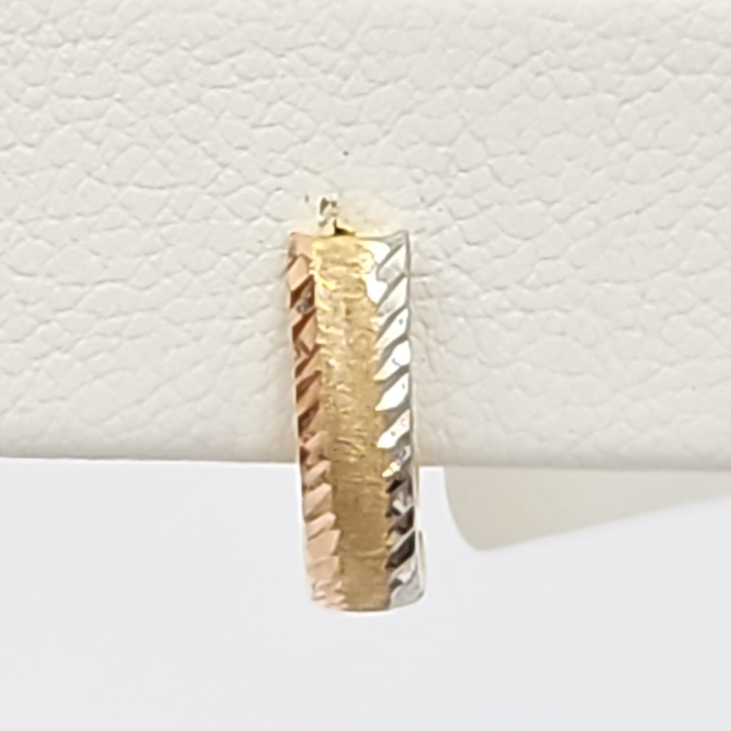 HUGGIES ORO 14K 1.1 (NUEVO)