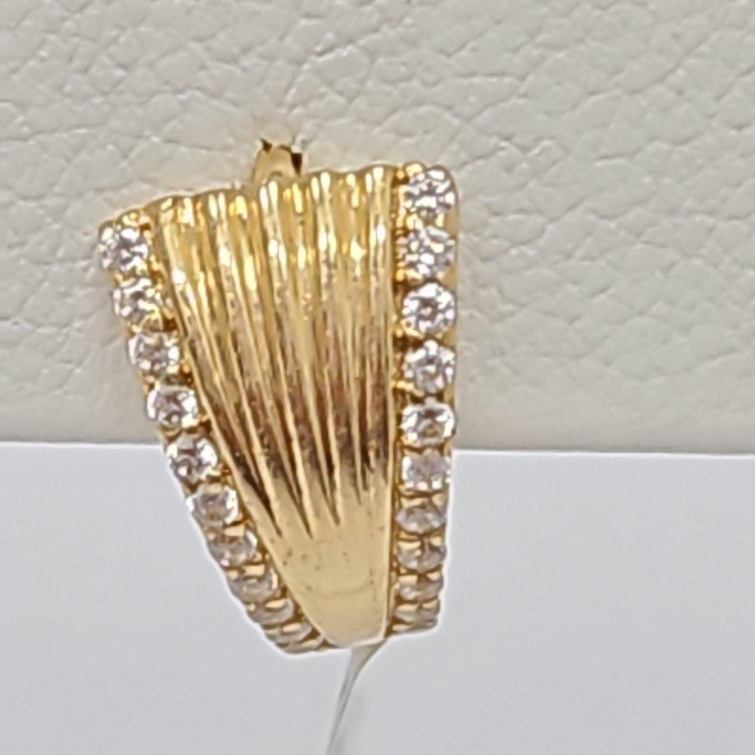HUGGIES ORO 14K 2.7 (NUEVO)