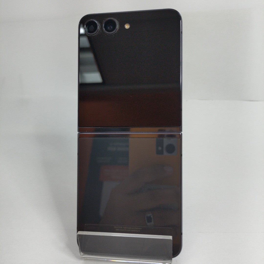 CELULAR SAMSUNG GALAXY Z FLIP 5 SM-F731B (2023) 512 GB 8 GB RAM (SEMINUEVO)