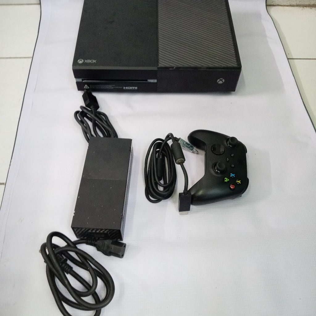 CONSOLA DE VIDEOJUEGO MICROSOFT XBOX ONE 500 GB  (SEMINUEVO)