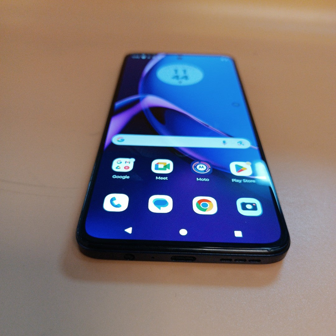 CELULAR MOTOROLA MOTO G84 XT2347-2 (2023) 256 GB 8 GB RAM (SEMINUEVO)