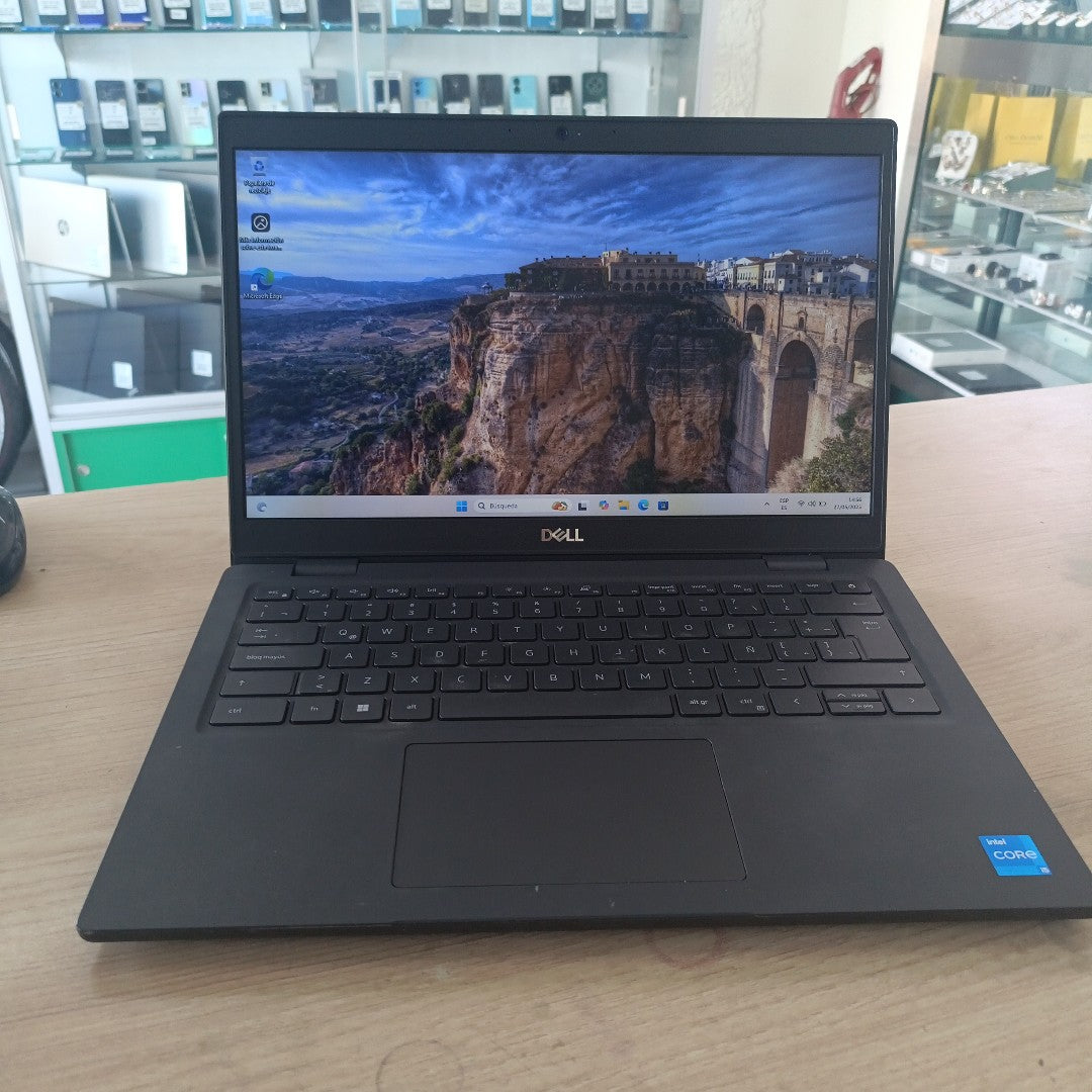 LAPTOP DELL LATITUDE 3420 (2021) 512 GB SSD 16 GB RAM (SEMINUEVO)
