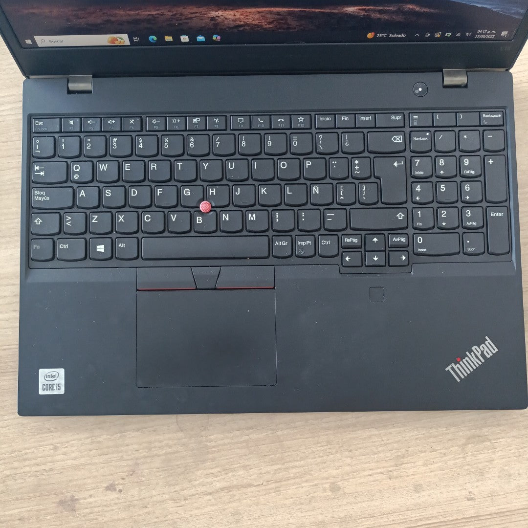 LAPTOP LENOVO THINKPAD P15V GEN 1 (2020) 256 GB SSD 16 GB RAM (SEMINUEVO)