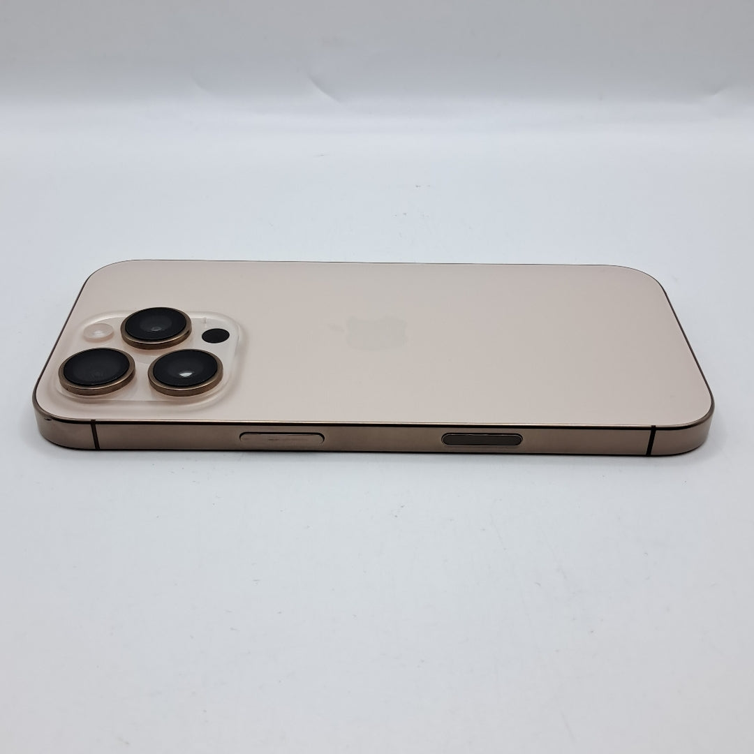CELULAR APPLE IPHONE 16 PRO A3292 (2024) 128 GB 8 GB RAM (SEMINUEVO)