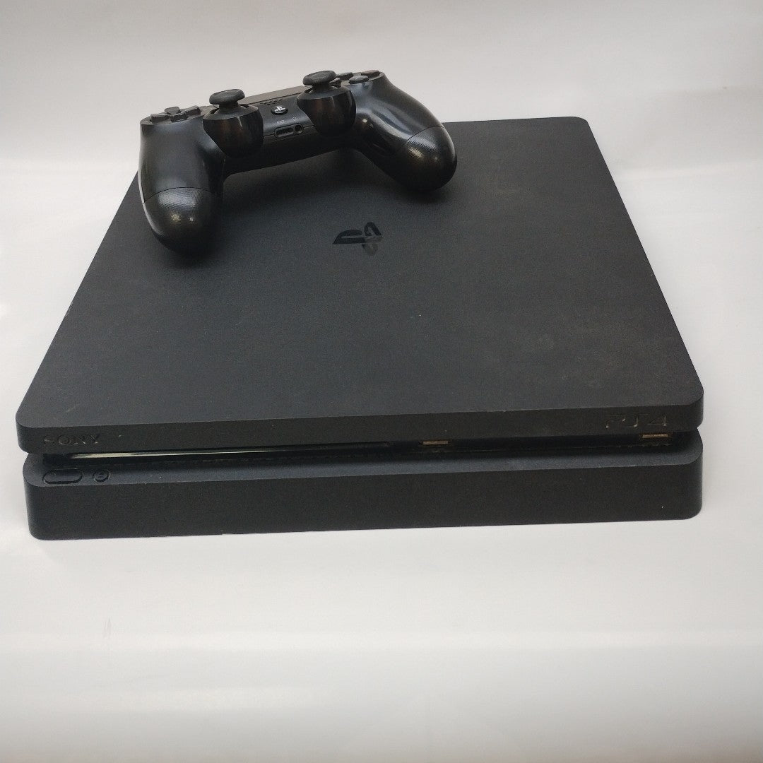 CONSOLA DE VIDEOJUEGO SONY PS4 SLIM 1 TB (SEMINUEVO)