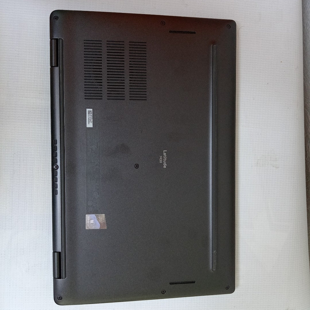 LAPTOP DELL LATITUDE 7430 (2022) 512 GB SSD 16 GB RAM (SEMINUEVO)