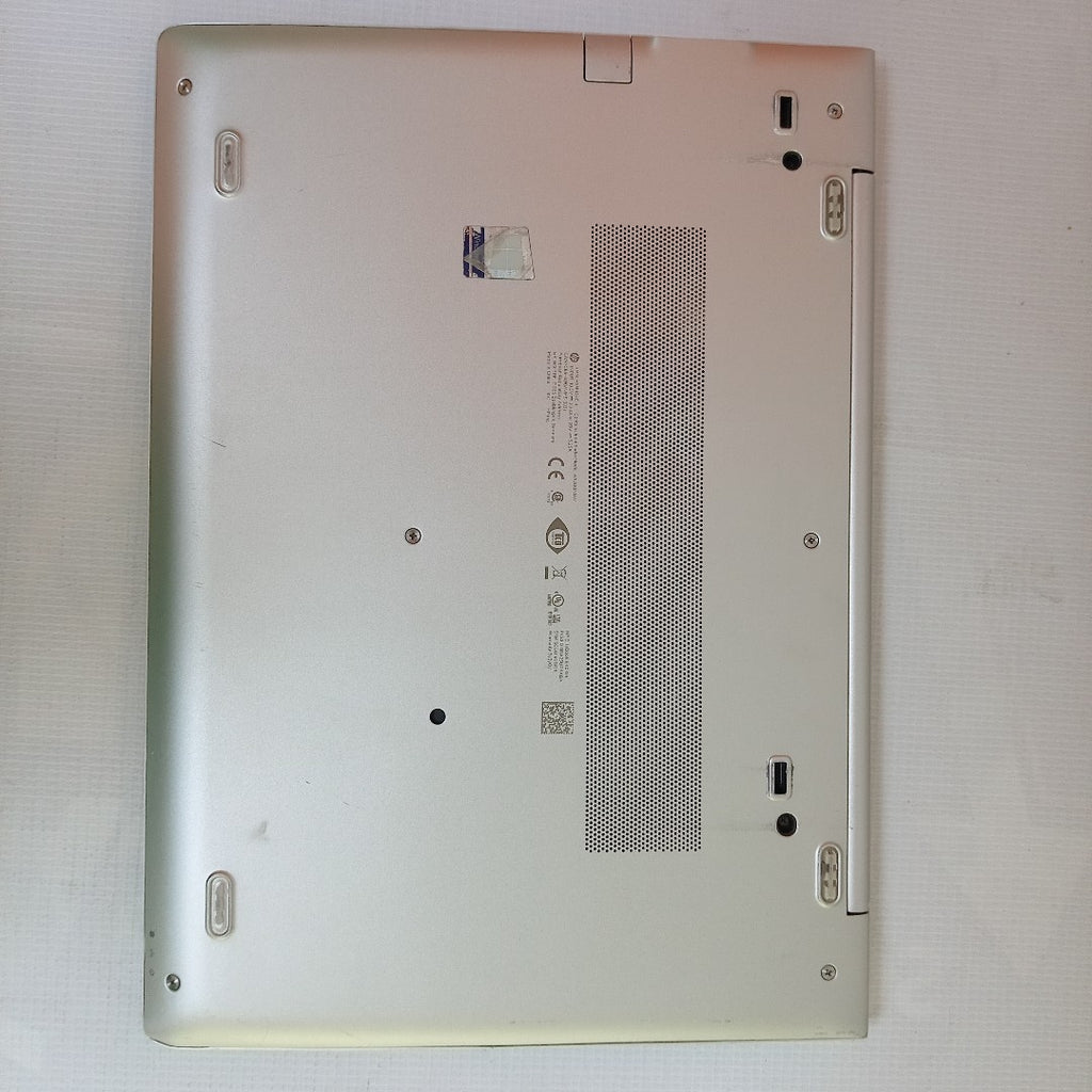 LAPTOP HP ELITEBOOK 840 G6 (2022) 256 GB SSD 8 GB RAM (SEMINUEVO)