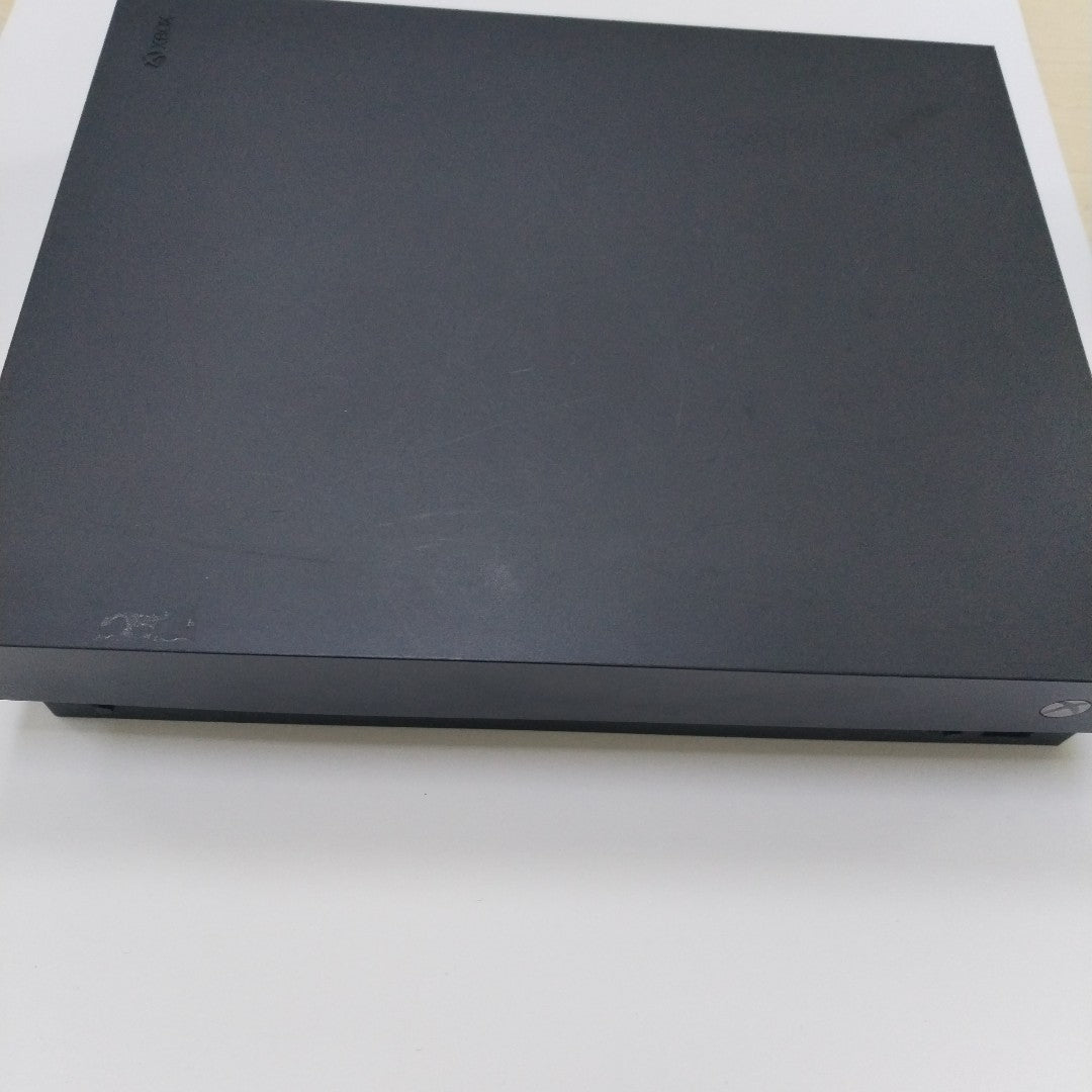 CONSOLA DE VIDEOJUEGO MICROSOFT XBOX ONE X 1 TB (SEMINUEVO)
