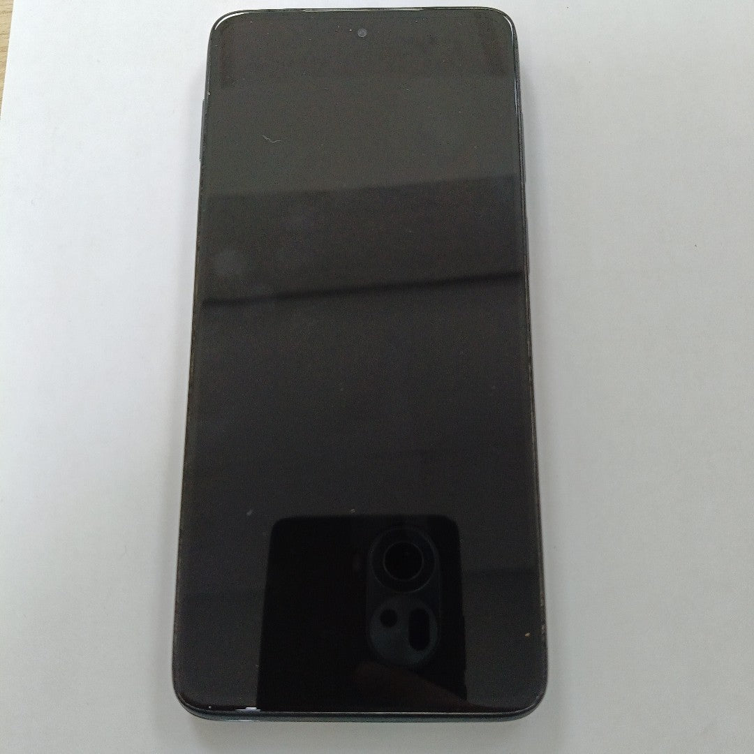 CELULAR MOTOROLA MOTO G52 XT2221-2 256 GB 6 GB RAM (SEMINUEVO)
