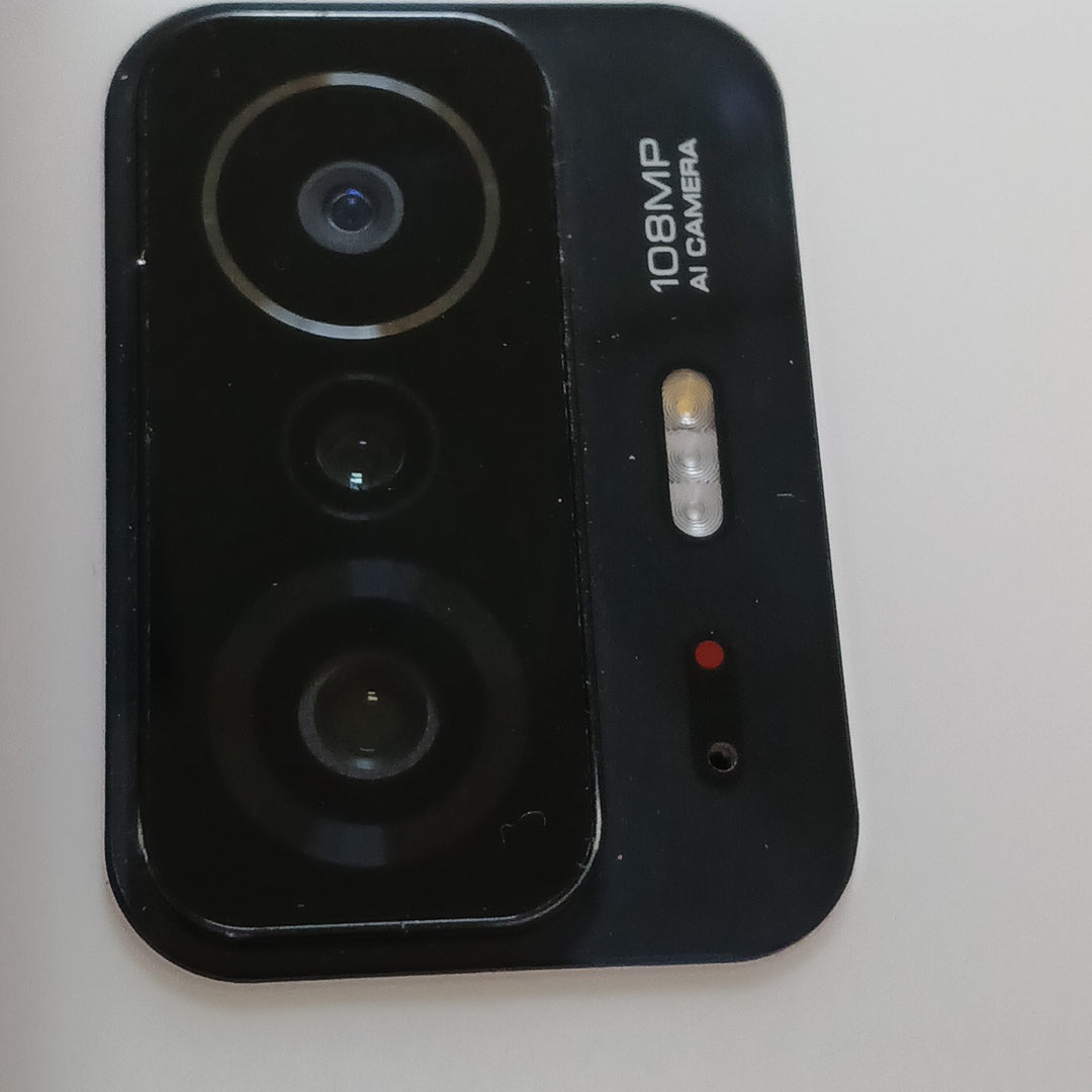 CELULAR XIAOMI 11T 21081111RG 256 GB 8 GB RAM (SEMINUEVO)