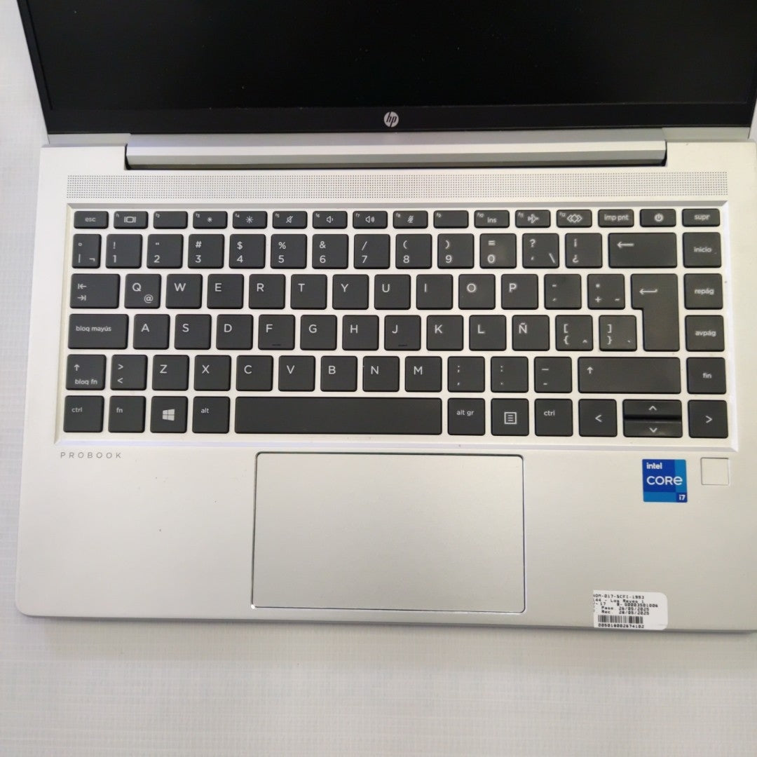 LAPTOP HP PROBOOK 440 G8 (2022) 256 GB SSD 16 GB RAM (SEMINUEVO)