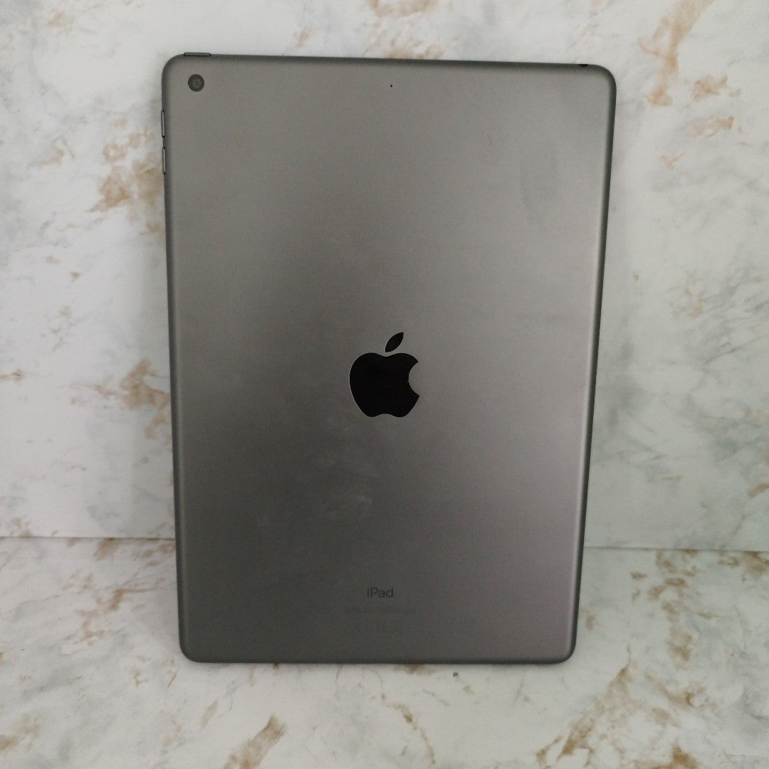 TABLETA APPLE IPAD 8 A2270 128 GB 3 GB RAM (SEMINUEVO)