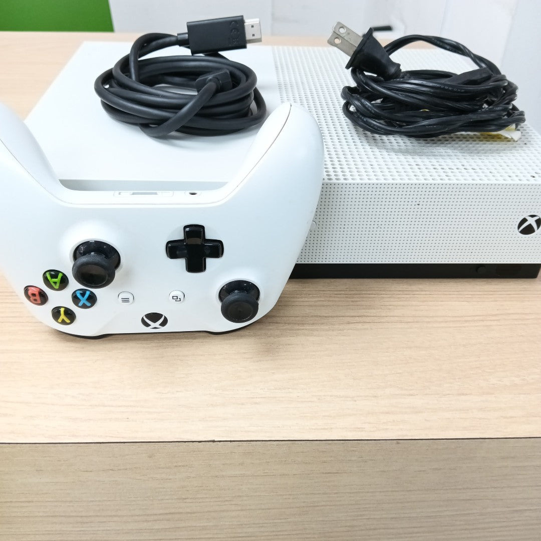CONSOLA DE VIDEOJUEGO MICROSOFT XBOX ONE S 1 TB (SEMINUEVO)