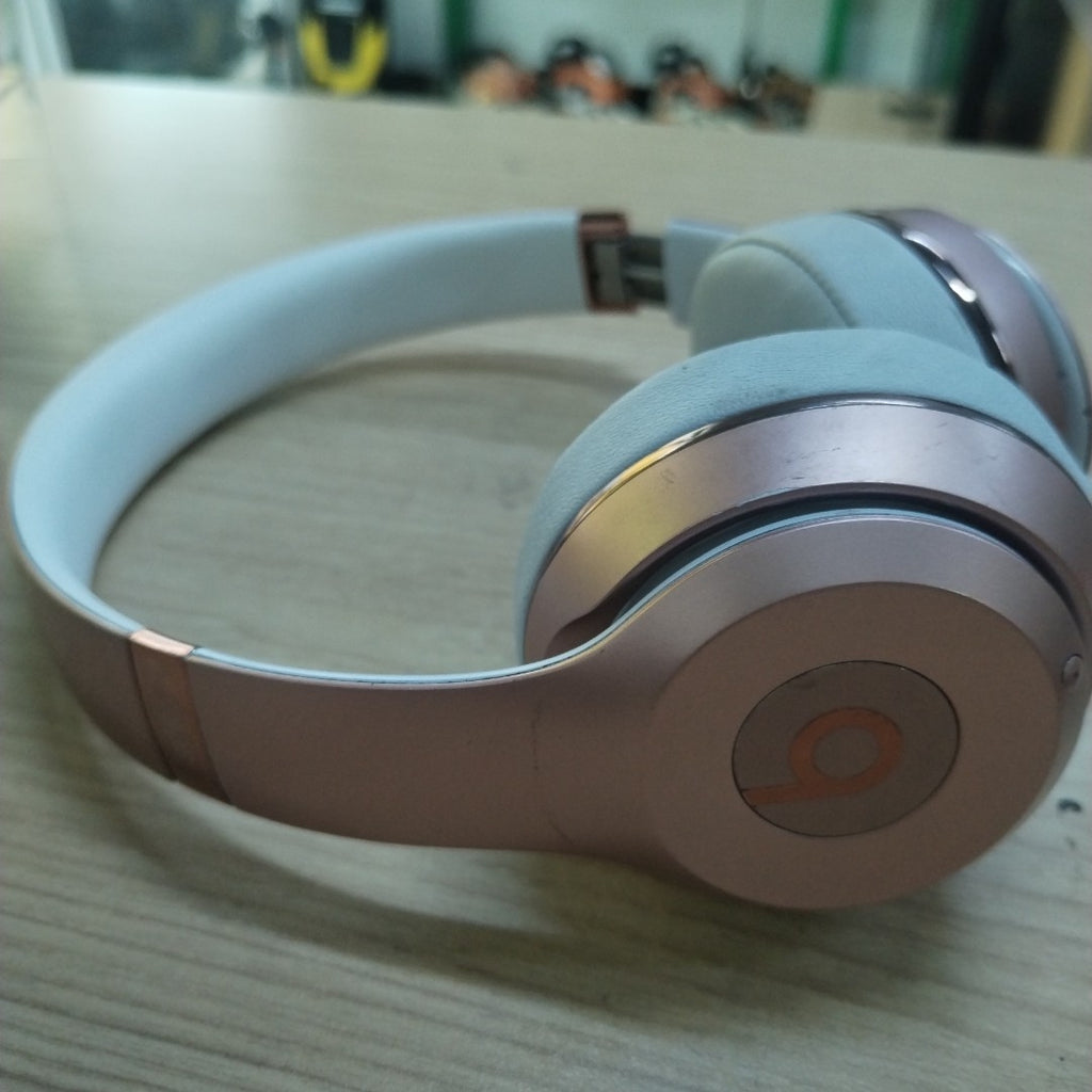 AUDIFONOS BEATS SOLO 3 INALAMBRICO ON EAR (SEMINUEVO)
