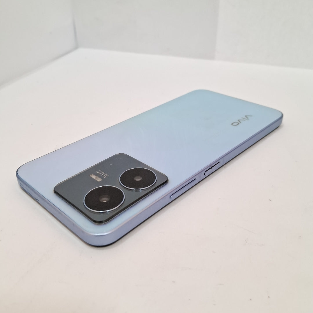 CELULAR VIVO Y22S V2206 128 GB 4 GB RAM (SEMINUEVO)