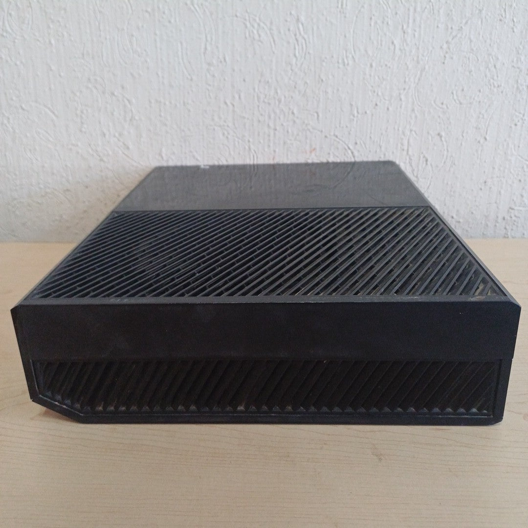 CONSOLA DE VIDEOJUEGO MICROSOFT XBOX ONE 500 GB  (SEMINUEVO)