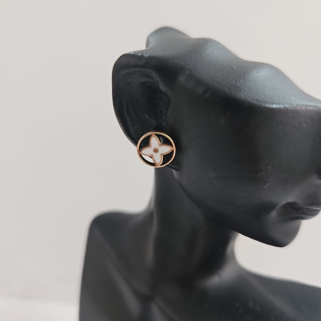BROQUELES ORO 14K 1.1 (NUEVO)