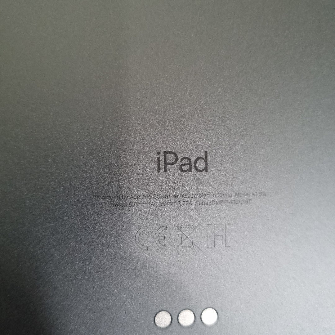 TABLETA APPLE IPAD AIR 4 A2316 256 GB 4 GB RAM (SEMINUEVO)