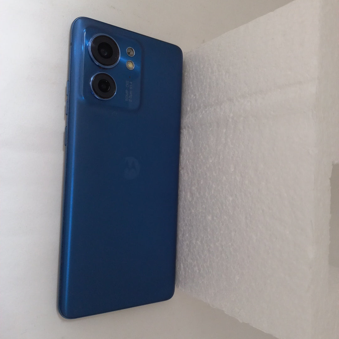 CELULAR MOTOROLA EDGE 40 XT2303-2 (2023) 256 GB 8 GB RAM (SEMINUEVO)