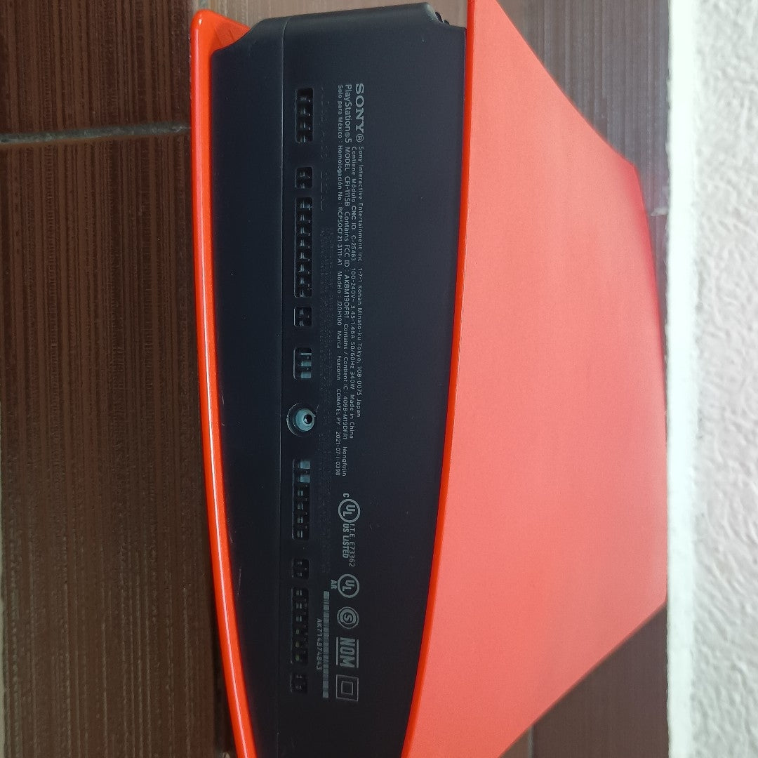 CONSOLA DE VIDEOJUEGO SONY PS5 DIGITAL 825 SSD (SEMINUEVO)