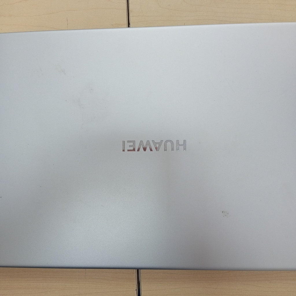 LAPTOP HUAWEI MATEBOOK D15 BOH-WAQ9R (2020) 1 TB + 256 GB SSD 8 GB RAM (SEMINUEVO)