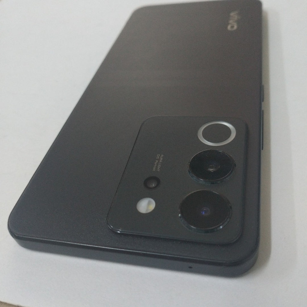 CELULAR VIVO V30 LITE V2314 (2023) 256 GB 12 GB RAM (SEMINUEVO)