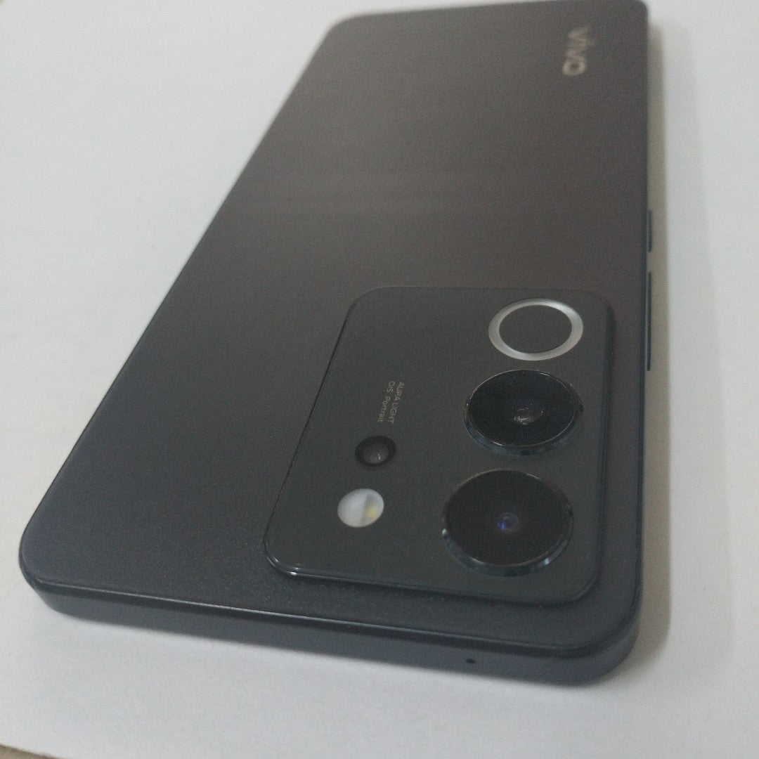 CELULAR VIVO V30 LITE V2314 (2023) 256 GB 12 GB RAM (SEMINUEVO)