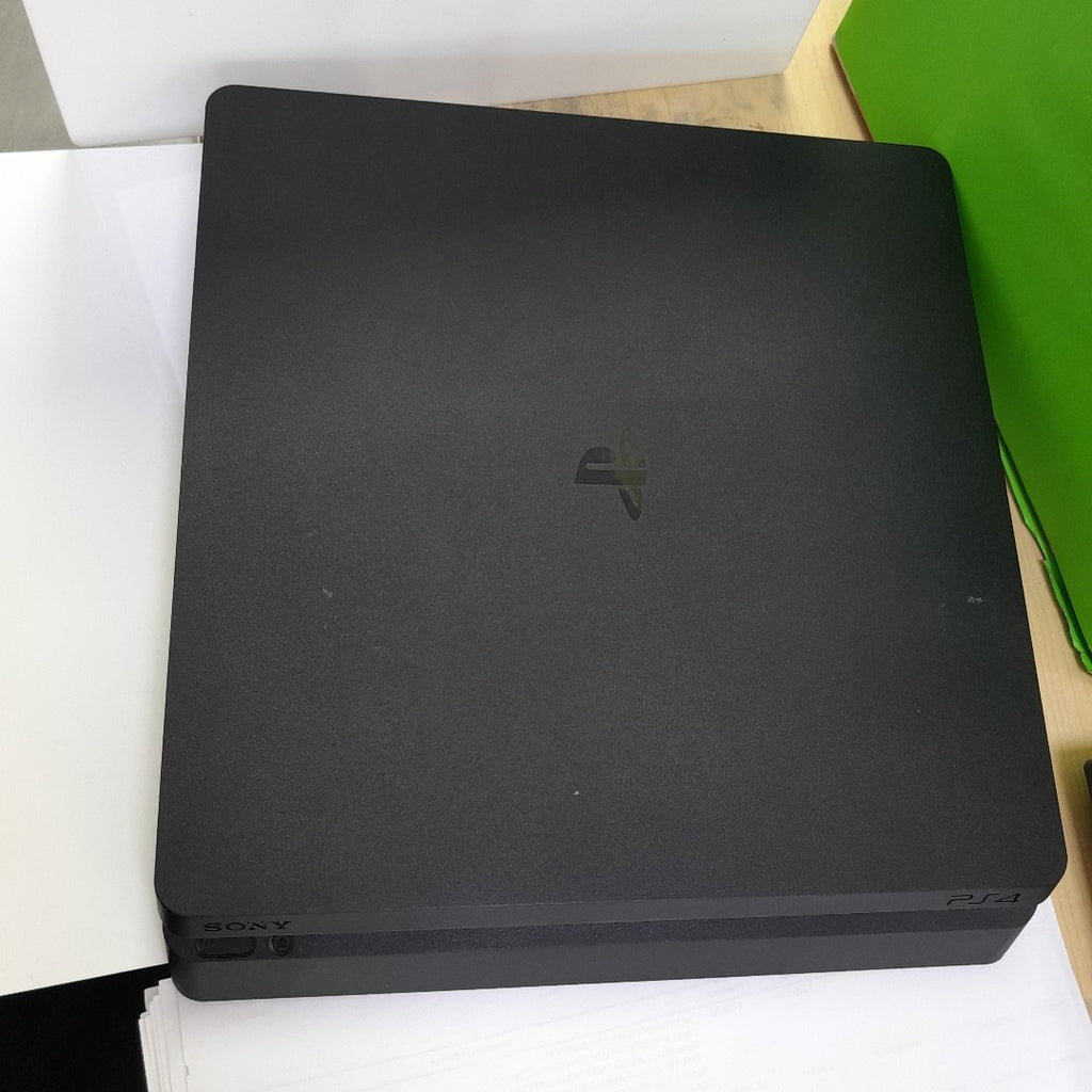 CONSOLA DE VIDEOJUEGO SONY PS4 SLIM 1 TB (SEMINUEVO)
