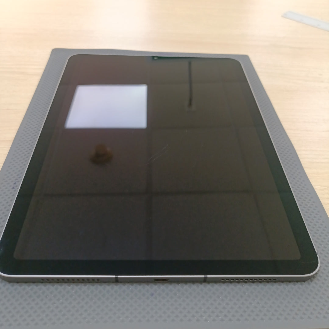 TABLETA APPLE IPAD AIR 5 A2589 256 GB 8 GB RAM (SEMINUEVO)