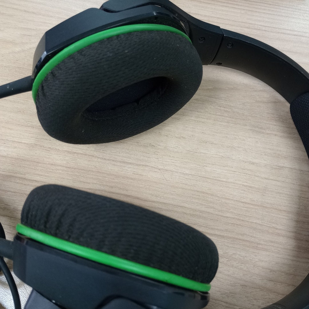 AUDIFONOS HYPERX STINGER CORE HX-HSCSCX-BK ALAMBRICO OVER EAR (SEMINUEVO)