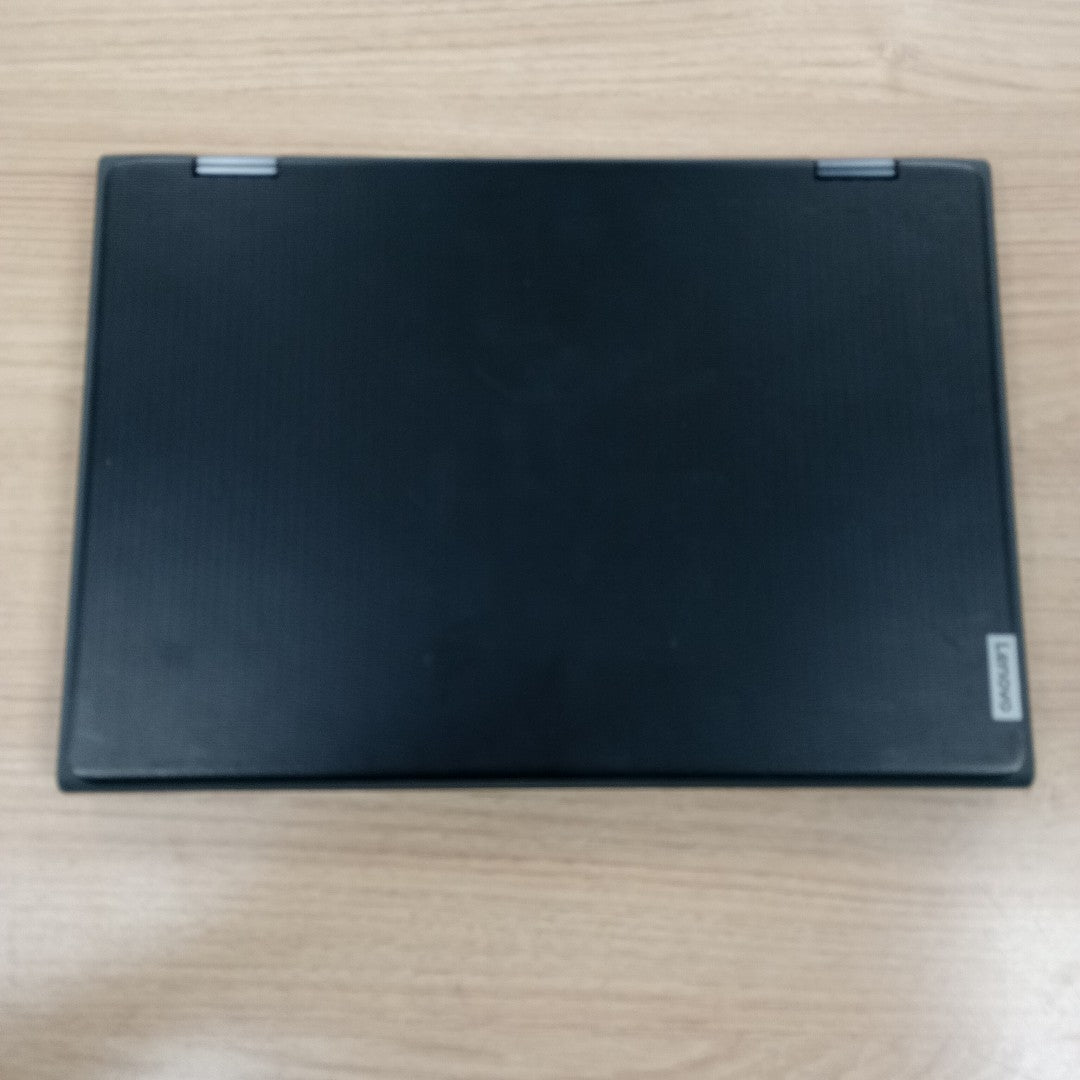 LAPTOP LENOVO 300E 2ND GEN (2023) 128 GB SSD 4 GB RAM (SEMINUEVO)