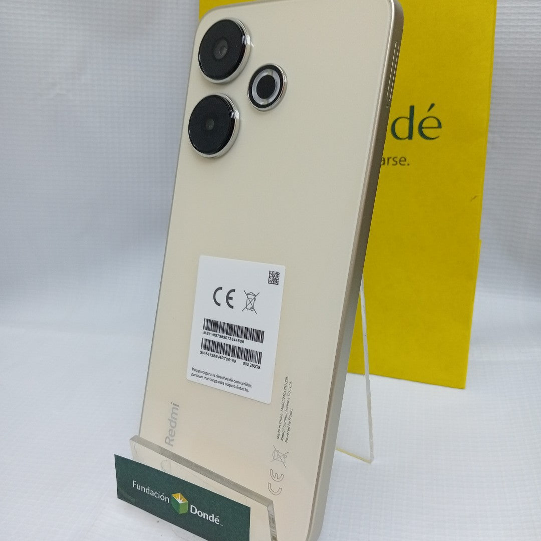 CELULAR XIAOMI REDMI 13 24049RN28L (2024) 256 GB 8 GB RAM (SEMINUEVO)