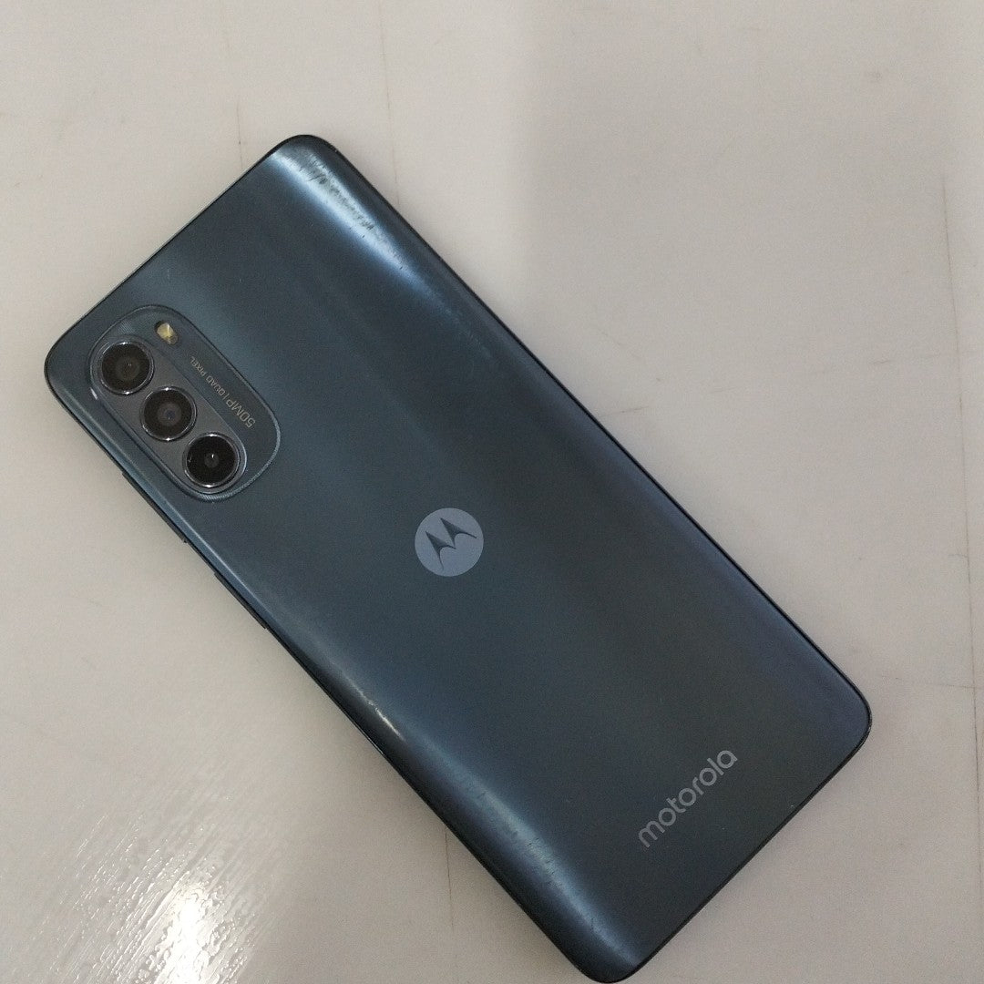 CELULAR MOTOROLA MOTO G62 5G XT2223-2 128 GB 4 GB RAM (SEMINUEVO)